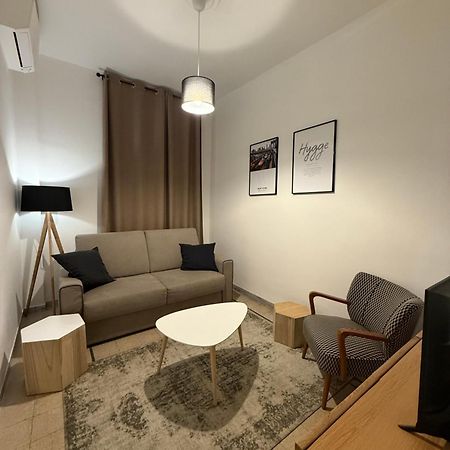 Pietra Apartment,Colosseo Roma Exterior foto